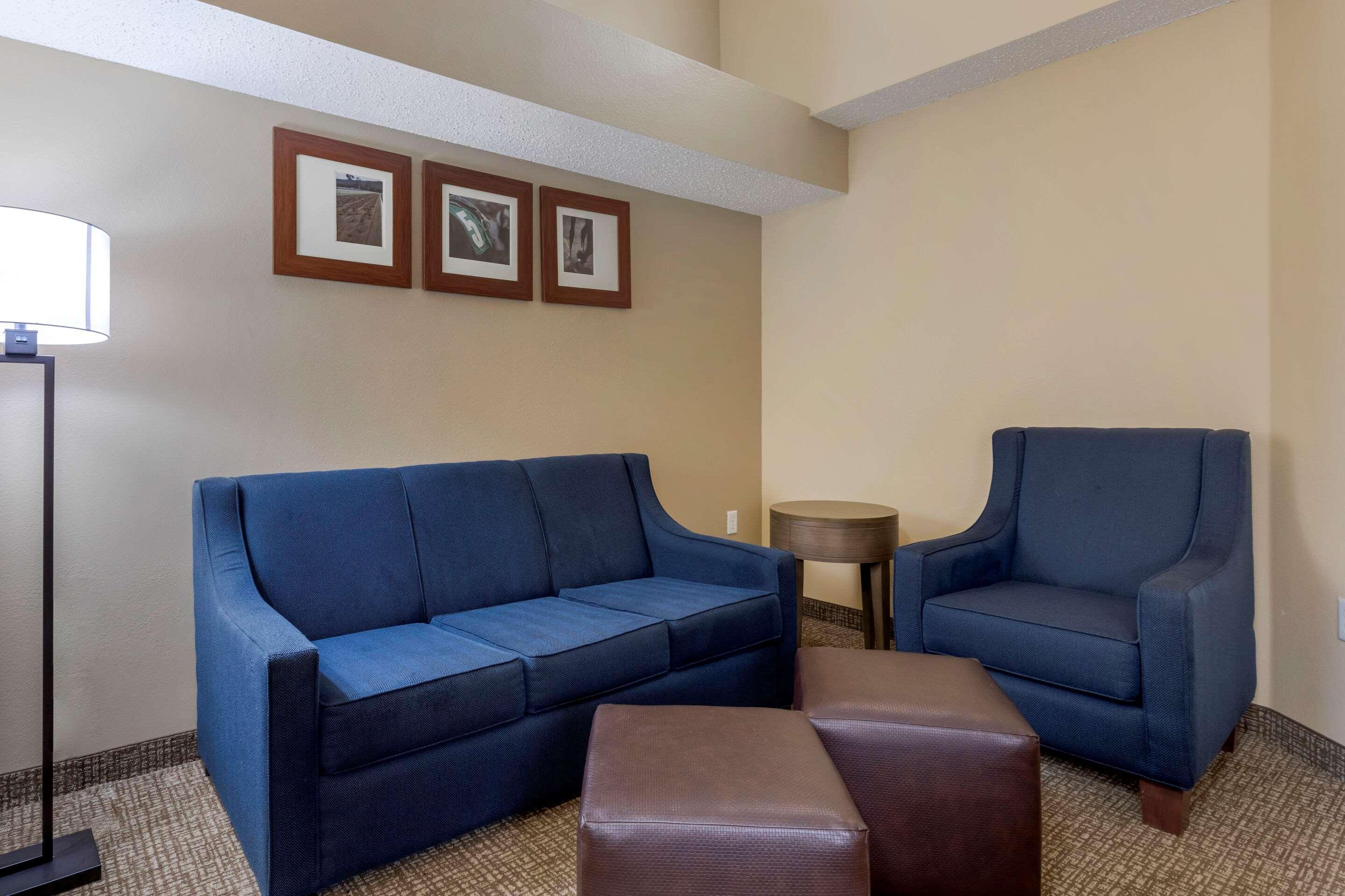 Comfort Suites Dfw Airport Irving Exterior foto
