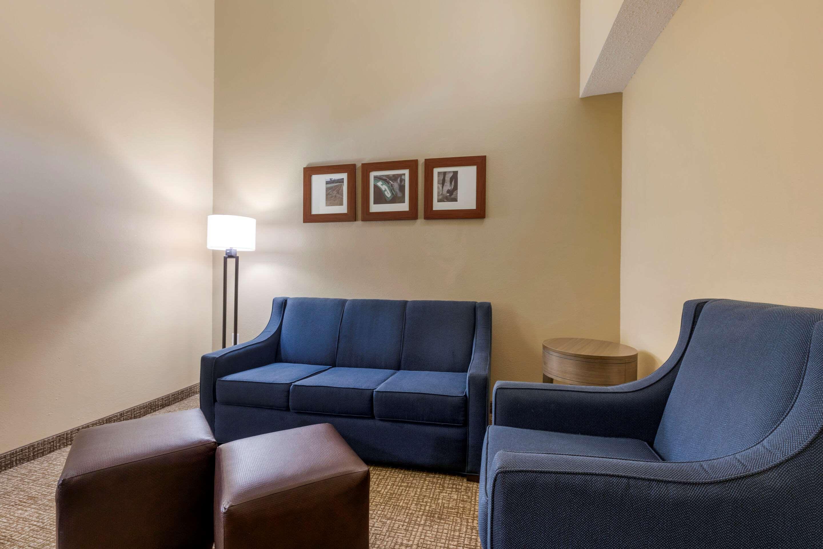 Comfort Suites Dfw Airport Irving Exterior foto