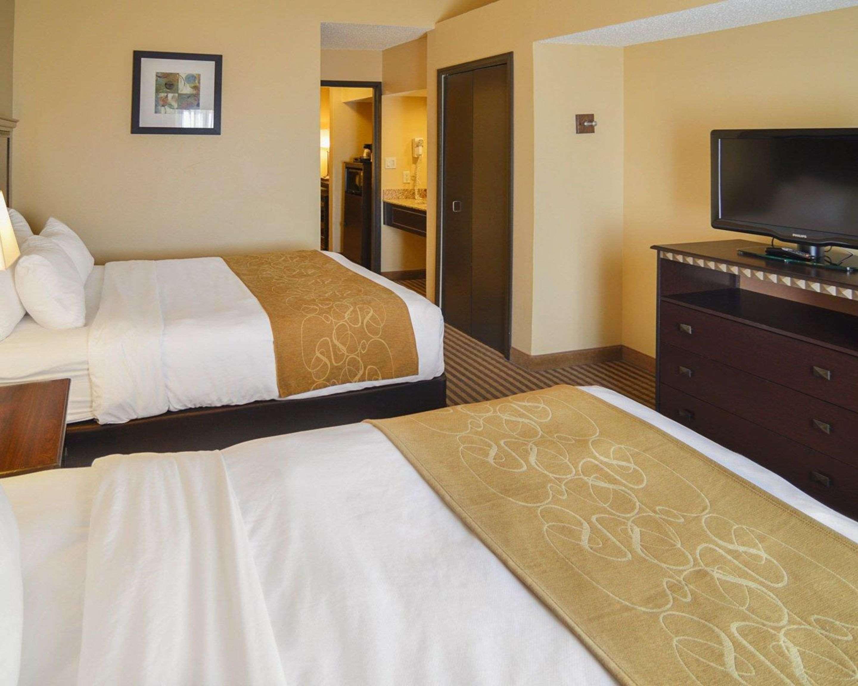 Comfort Suites Dfw Airport Irving Exterior foto